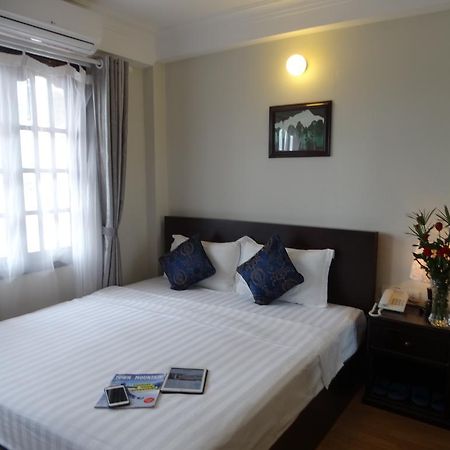 Pho Bien Hotel На Транг Екстериор снимка