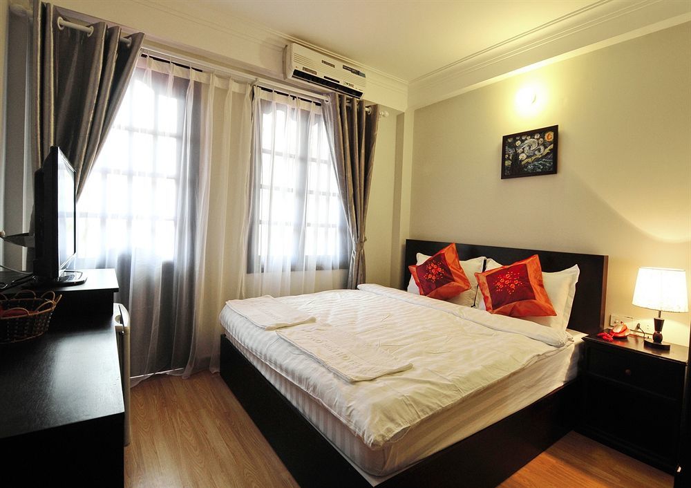 Pho Bien Hotel На Транг Екстериор снимка