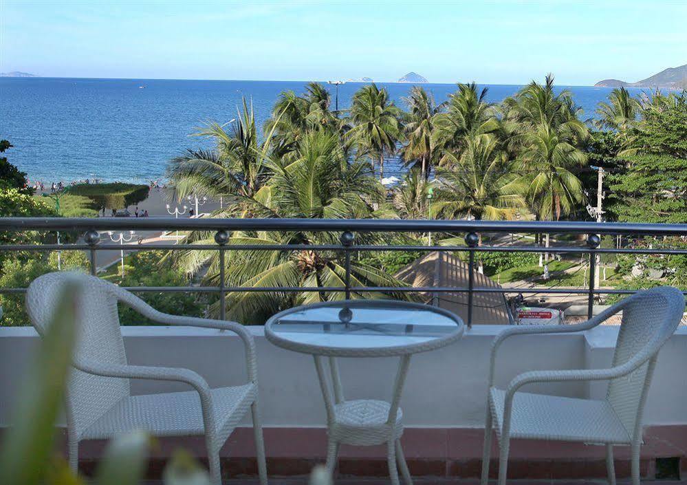 Pho Bien Hotel На Транг Екстериор снимка