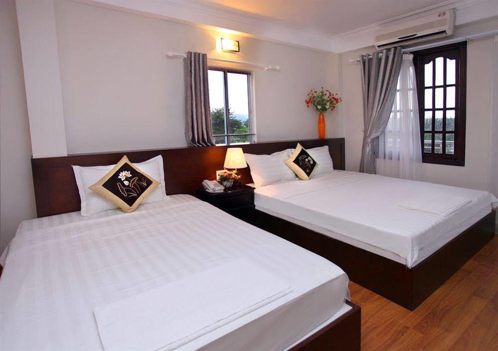 Pho Bien Hotel На Транг Екстериор снимка