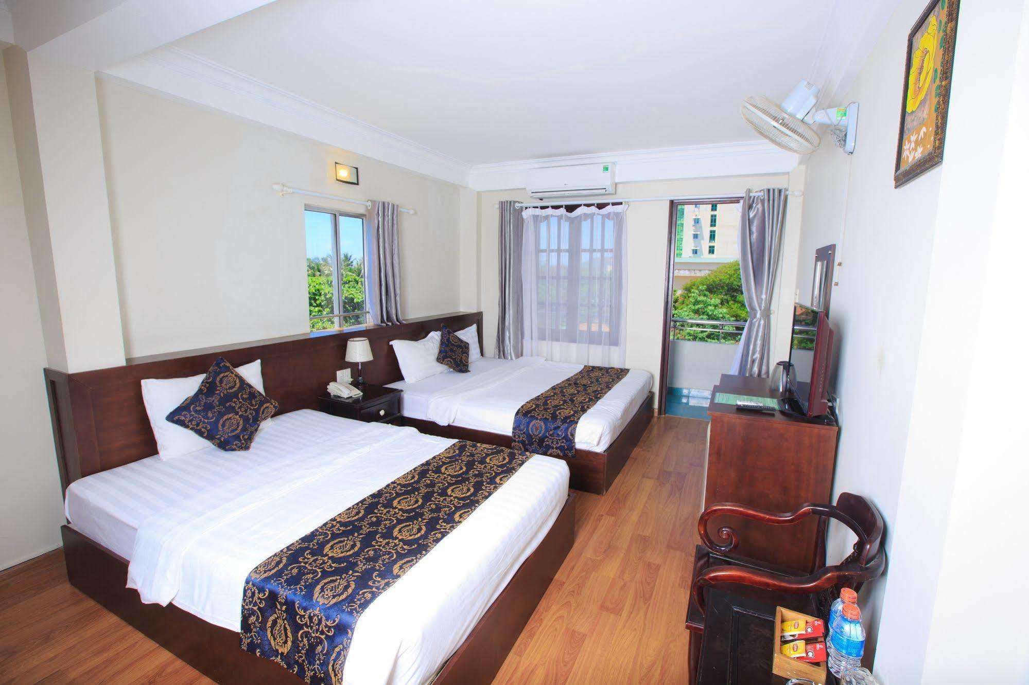 Pho Bien Hotel На Транг Екстериор снимка