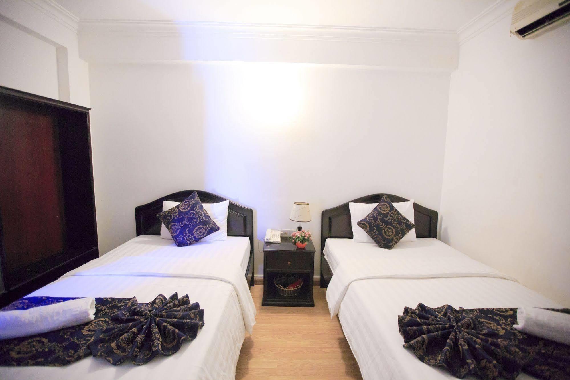 Pho Bien Hotel На Транг Екстериор снимка
