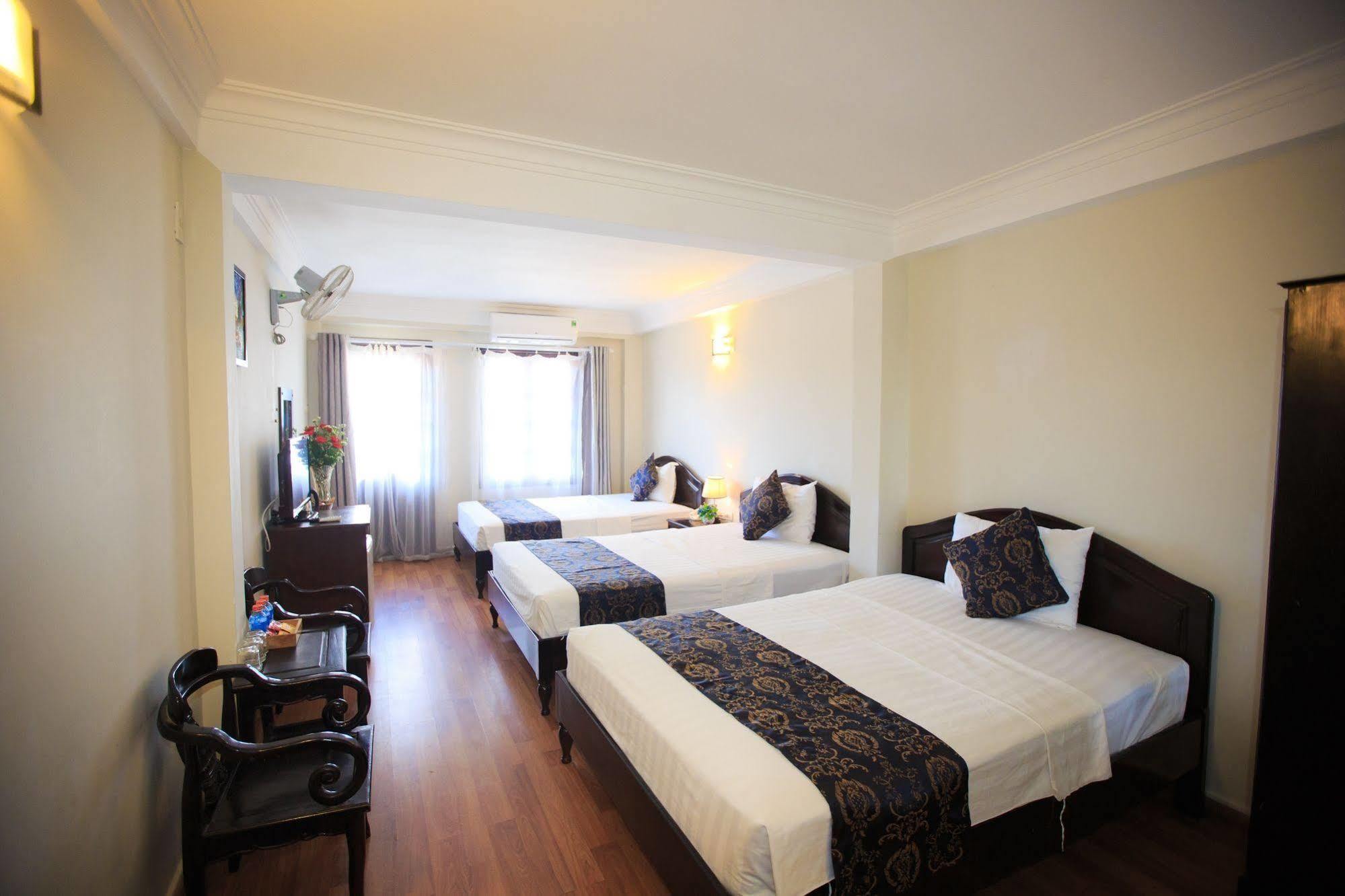 Pho Bien Hotel На Транг Екстериор снимка